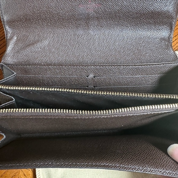 Louis Vuitton Brown Damier Wallet SD3153 - Picture 4 of 15